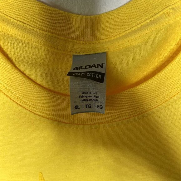 Welcome To Las Vegas Navada Yellow T-Shirt SZ XL - Picture 4 of 7